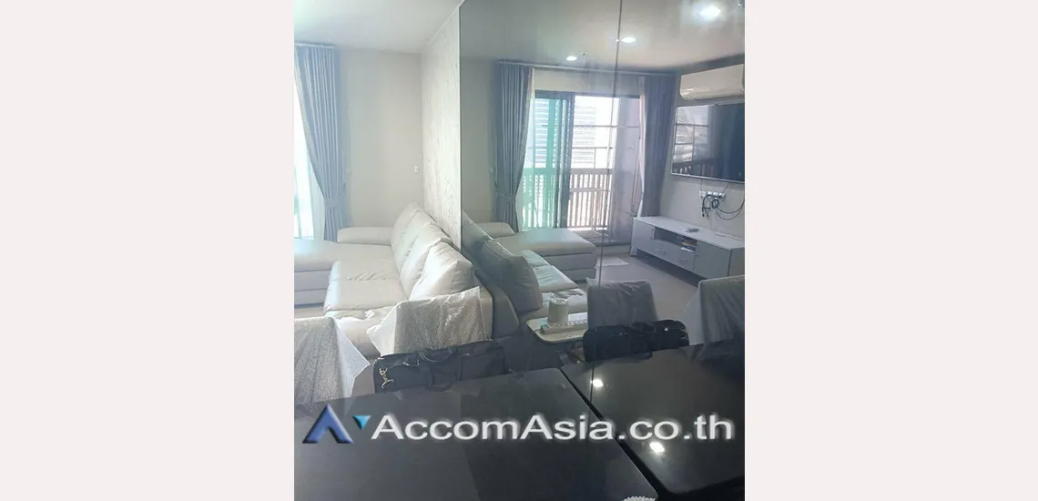 unit 2 Bedrooms  Condominium For Sale in Phaholyothin, Bangkok  near MRT Lat Phrao (AA31237)