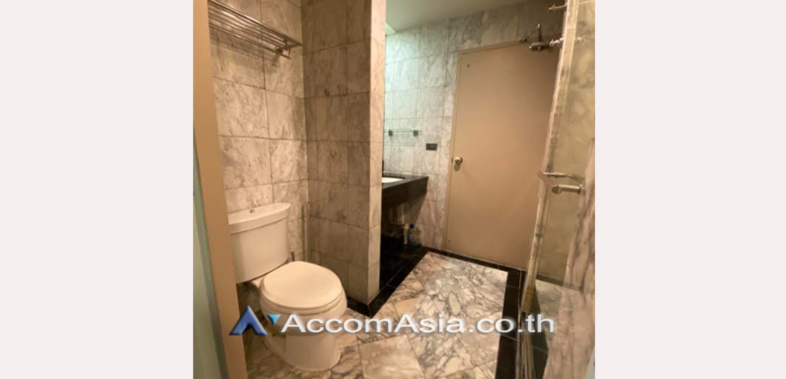 8  1 br Condominium For Rent in Ploenchit ,Bangkok BTS Ratchadamri at The Royal Place 1 AA31251