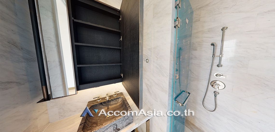 35  4 br Condominium For Sale in Charoen Nakhon ,Bangkok BTS Krung Thon Buri at The Residences at Mandarin Oriental AA31267