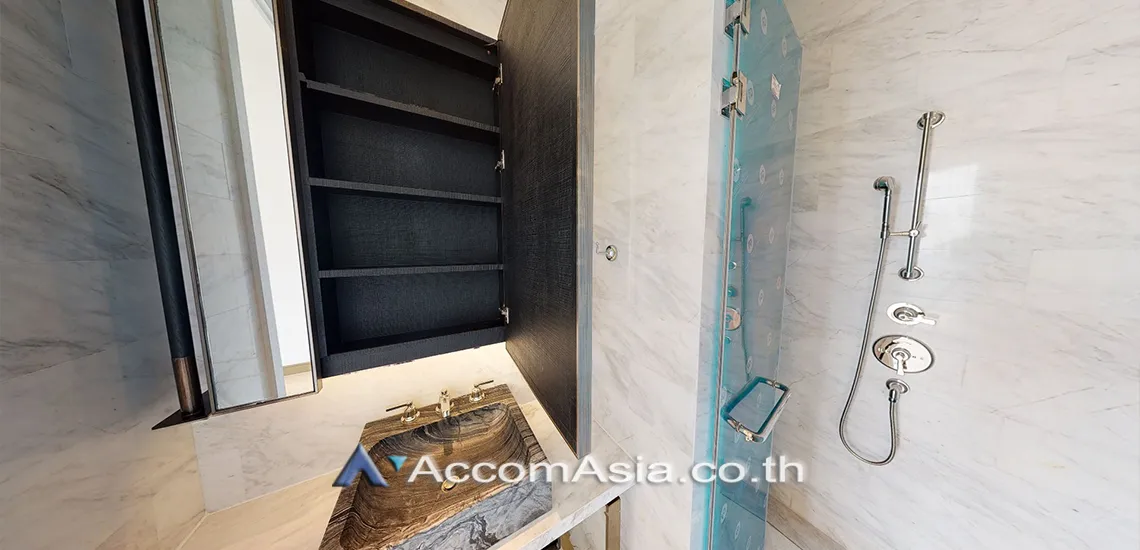 35  4 br Condominium For Sale in Charoen Nakhon ,Bangkok BTS Krung Thon Buri at The Residences at Mandarin Oriental AA31267