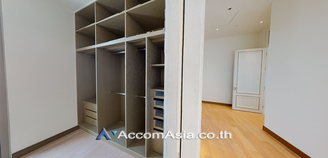 37  4 br Condominium For Sale in Charoen Nakhon ,Bangkok BTS Krung Thon Buri at The Residences at Mandarin Oriental AA31267