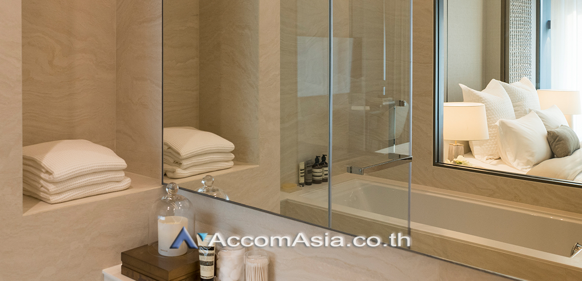 7  1 br Condominium For Sale in Sukhumvit ,Bangkok BTS Thong Lo at The Strand Thonglor AA31282