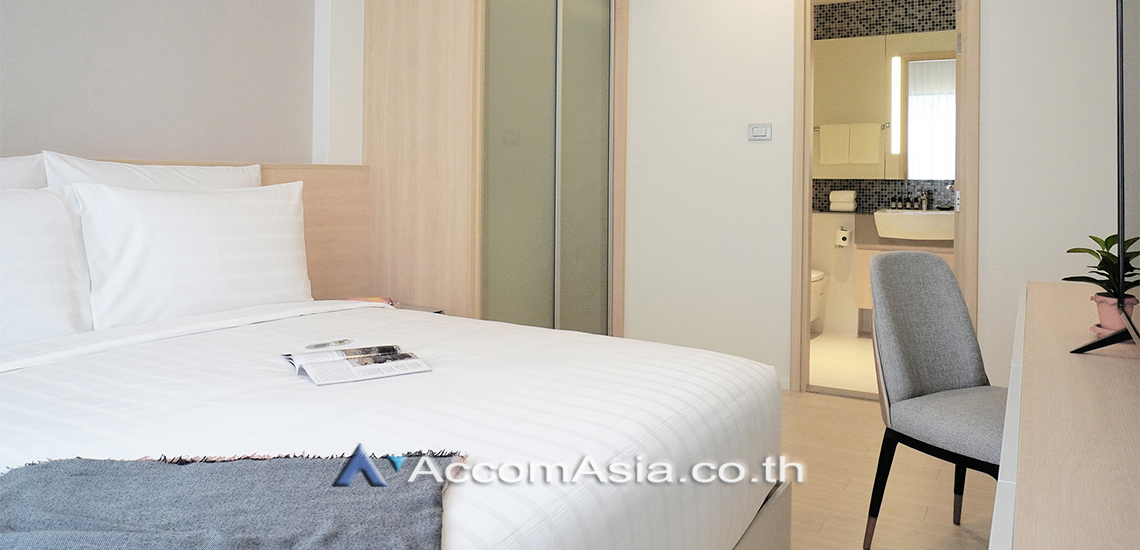 5  1 br Apartment for rent and sale in Ploenchit ,Bangkok BTS Chitlom at Service Residence AA31303