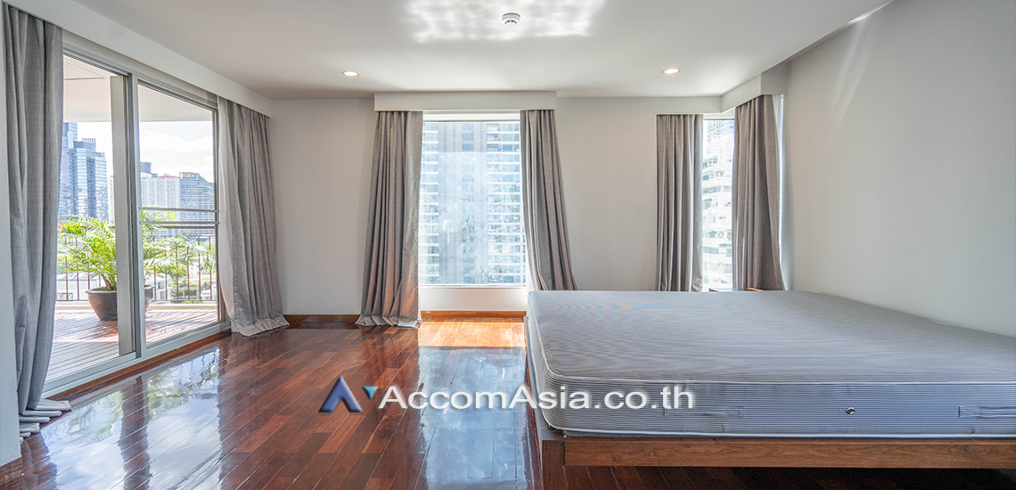 14  4 br Apartment for rent and sale in Silom ,Bangkok BTS Surasak at A Unique design and Terrace AA31349