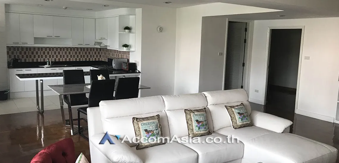 unit 3 Bedrooms  Condominium For Rent in Sukhumvit, Bangkok  near BTS Phrom Phong (AA31351)