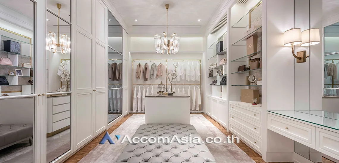 11  3 br Condominium For Sale in Silom ,Bangkok BTS Chong Nonsi at The Ritz Carlton Residences AA31358