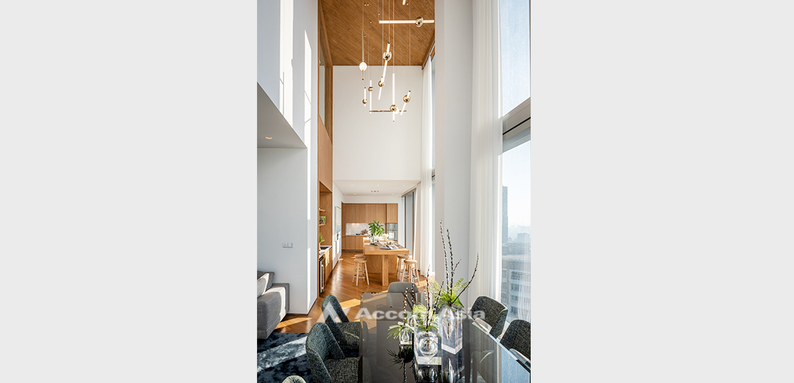 11  2 br Condominium For Sale in Silom ,Bangkok BTS Chong Nonsi at The Ritz Carlton Residences AA31360