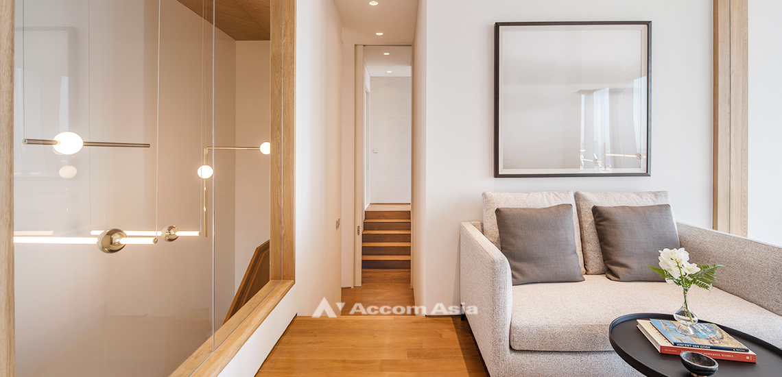 17  2 br Condominium For Sale in Silom ,Bangkok BTS Chong Nonsi at The Ritz Carlton Residences AA31360