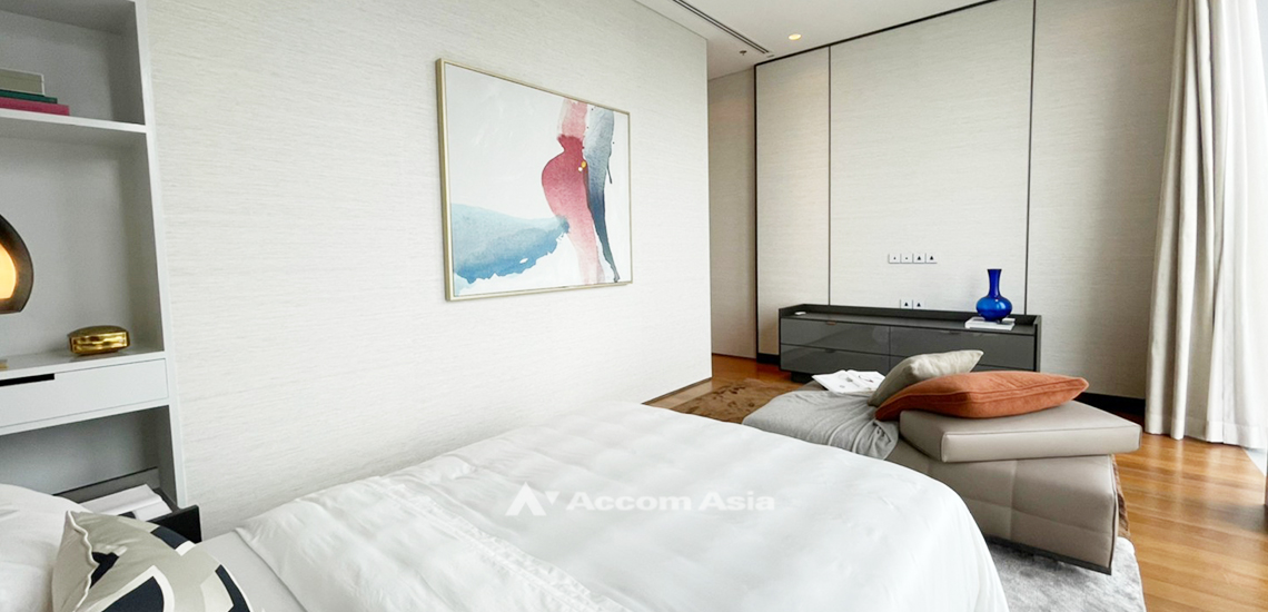 23  2 br Condominium For Sale in Silom ,Bangkok BTS Chong Nonsi at The Ritz Carlton Residences AA31360
