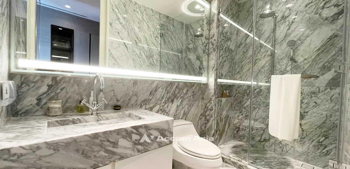 28  2 br Condominium For Sale in Silom ,Bangkok BTS Chong Nonsi at The Ritz Carlton Residences AA31360