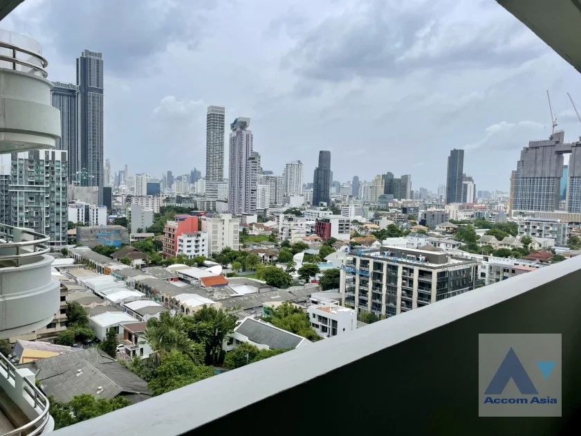 18  3 br Condominium for rent and sale in Sukhumvit ,Bangkok BTS Ekkamai at Casa Viva AA31368