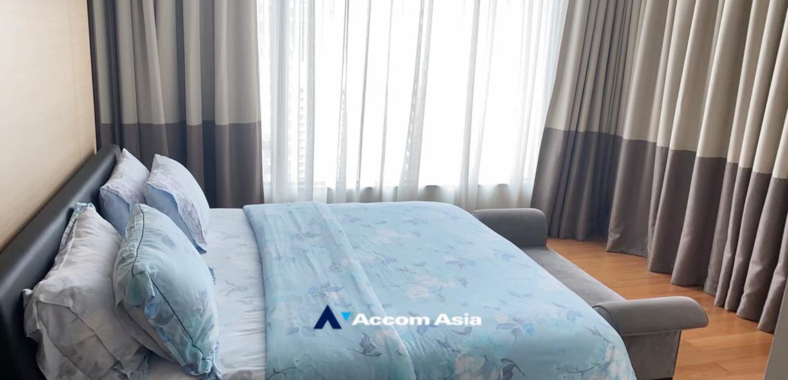 7  2 br Condominium For Rent in Ploenchit ,Bangkok BTS Chitlom at Sindhorn Residence AA31714