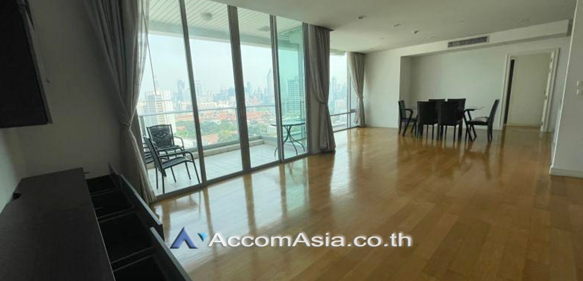 7  4 br Condominium For Rent in Ploenchit ,Bangkok MRT Sam Yan - BTS Sala Daeng at Chamchuri Square Residence AA31716