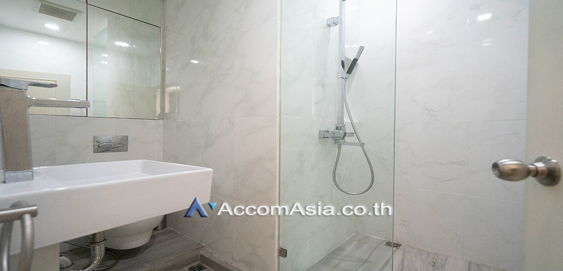 7  1 br Condominium For Rent in Sathorn ,Bangkok BTS Chong Nonsi at Sky Villas Sathorn AA31732