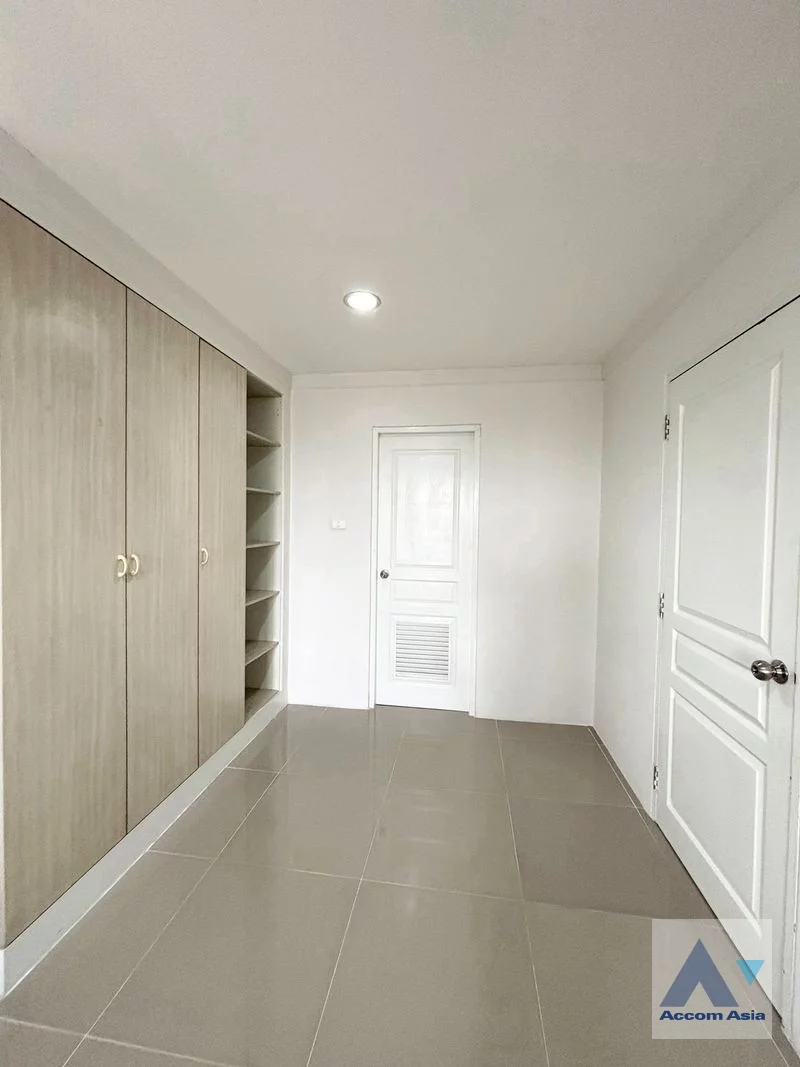 8  3 br Condominium For Rent in Sukhumvit ,Bangkok BTS Phrom Phong at The Waterford Diamond AA31734
