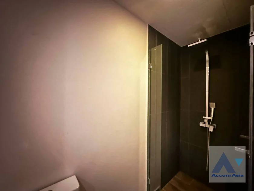 11  1 br Condominium for rent and sale in Sukhumvit ,Bangkok BTS Ekkamai at The Lofts Ekkamai  AA31735