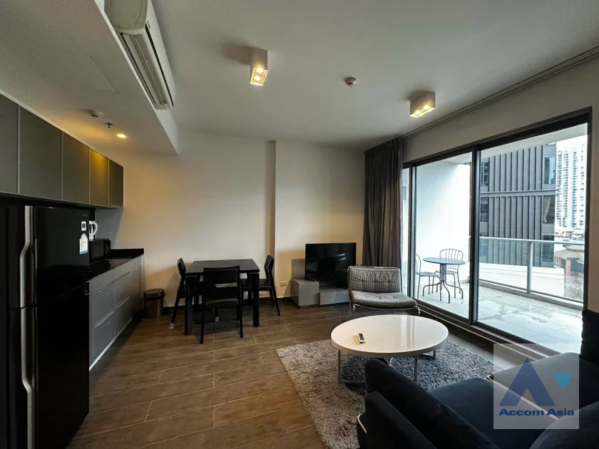 unitFully Furnished |  1 Bedroom  Condominium For Rent & Sale in Sukhumvit, Bangkok  near BTS Ekkamai (AA31735)
