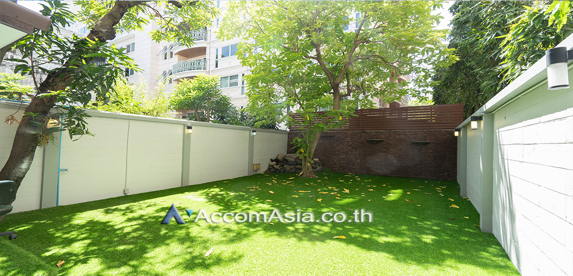 unitHome Office |  4 Bedrooms  Townhouse For Rent & Sale in Sukhumvit, Bangkok  near BTS Thong Lo (AA31736)