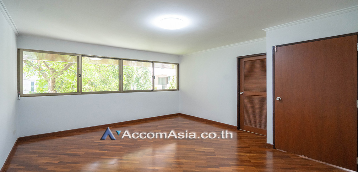 7  4 br Townhouse for rent and sale in Sukhumvit ,Bangkok BTS Thong Lo AA31736
