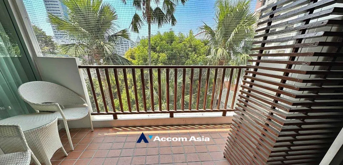 7  4 br Apartment for rent and sale in Silom ,Bangkok BTS Surasak at High-end Low Rise  AA31744