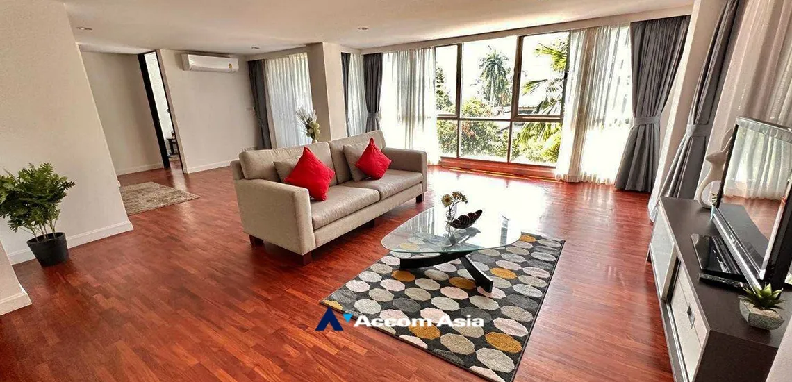 unitPet friendly |  4 Bedrooms  Apartment For Rent in Silom, Bangkok  near BTS Surasak (AA31744)