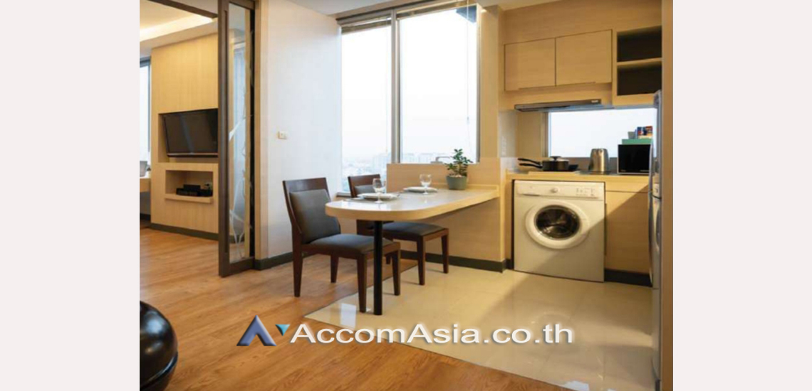  2  1 br Apartment For Rent in Sukhumvit ,Bangkok BTS Phra khanong at Modern of living AA31749