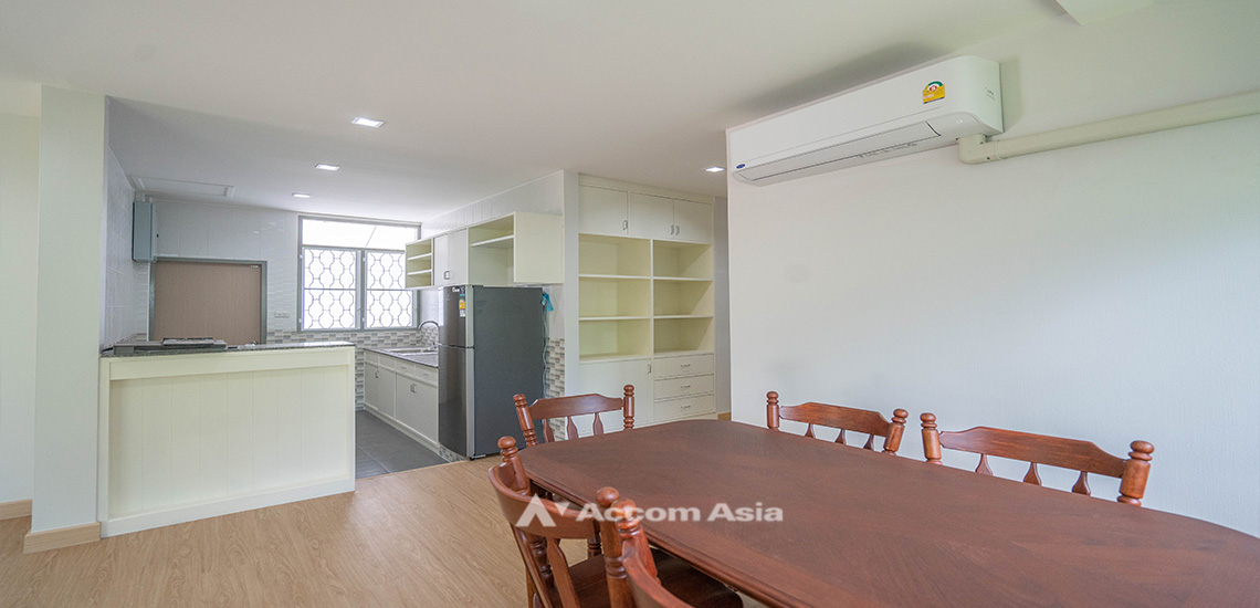 11  3 br House for rent and sale in Sukhumvit ,Bangkok MRT Sukhumvit - BTS Asok at House in Compound AA31766