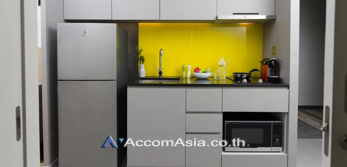 unit Studio  Apartment For Rent in Sukhumvit, Bangkok  near MRT Queen Sirikit National Convention Center (AA31770)