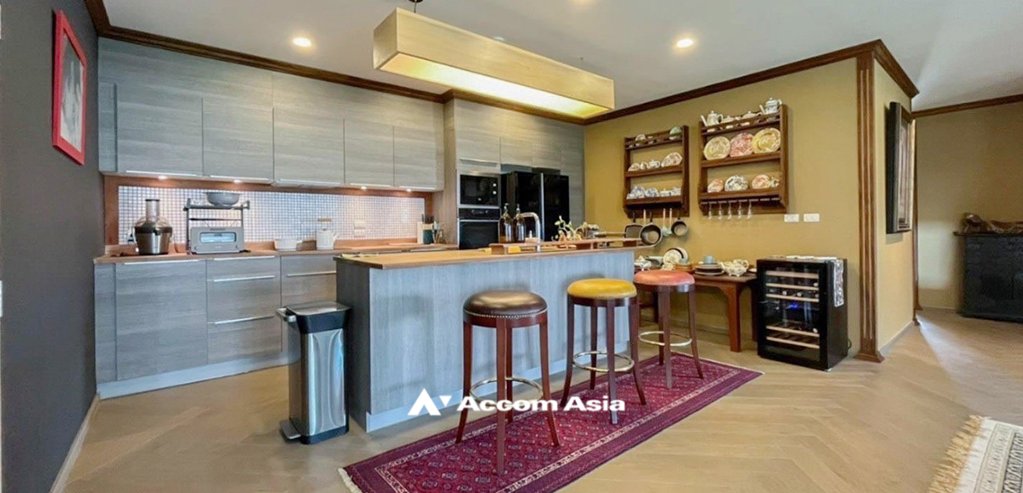 17  3 br Condominium For Sale in Sukhumvit ,Bangkok BTS Phra khanong at The Pillar AA31773