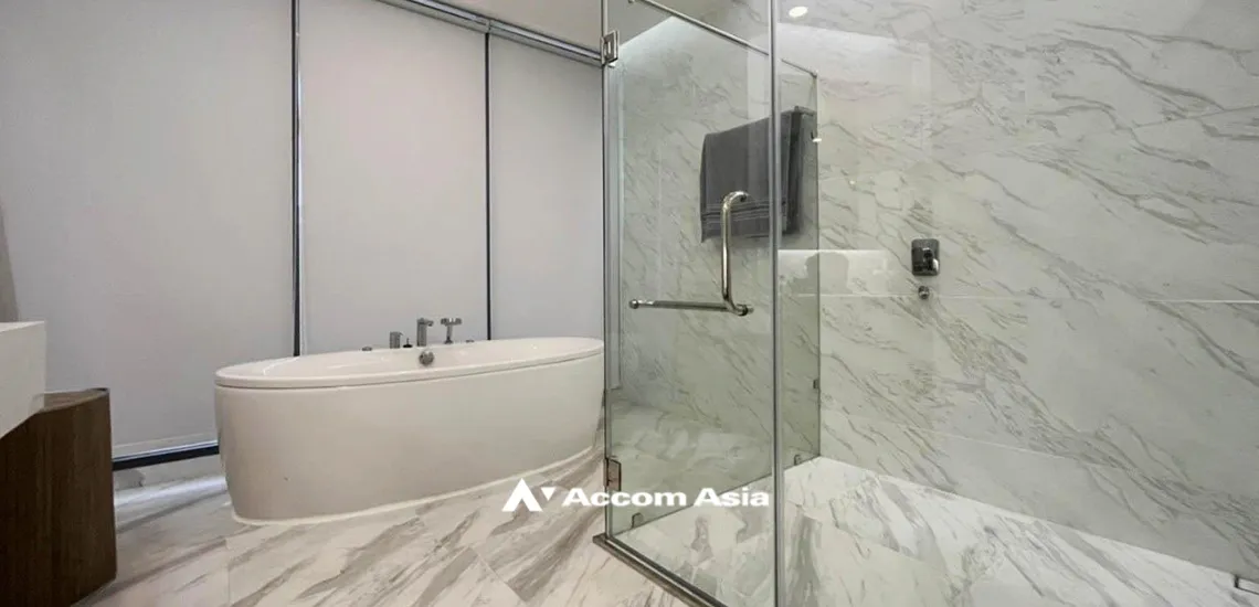 31  3 br Condominium For Sale in Sukhumvit ,Bangkok BTS Phra khanong at The Pillar AA31773