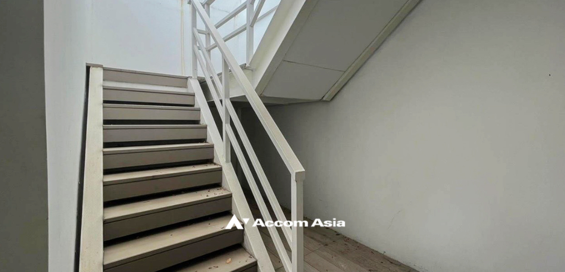 49  3 br Condominium For Sale in Sukhumvit ,Bangkok BTS Phra khanong at The Pillar AA31773
