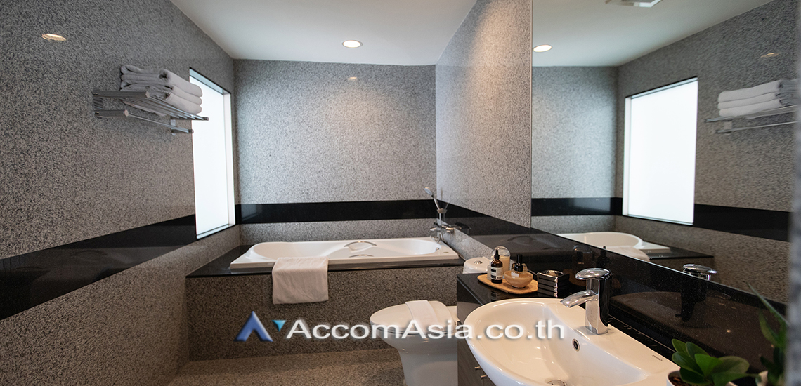 19  2 br Apartment for rent and sale in Sukhumvit ,Bangkok BTS Phra khanong at Modern Living Style AA31775