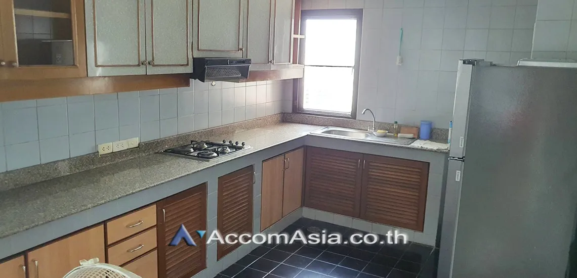 unit 2 Bedrooms  Condominium For Rent in Sukhumvit, Bangkok  near MRT Sukhumvit - BTS Asok (AA31786)