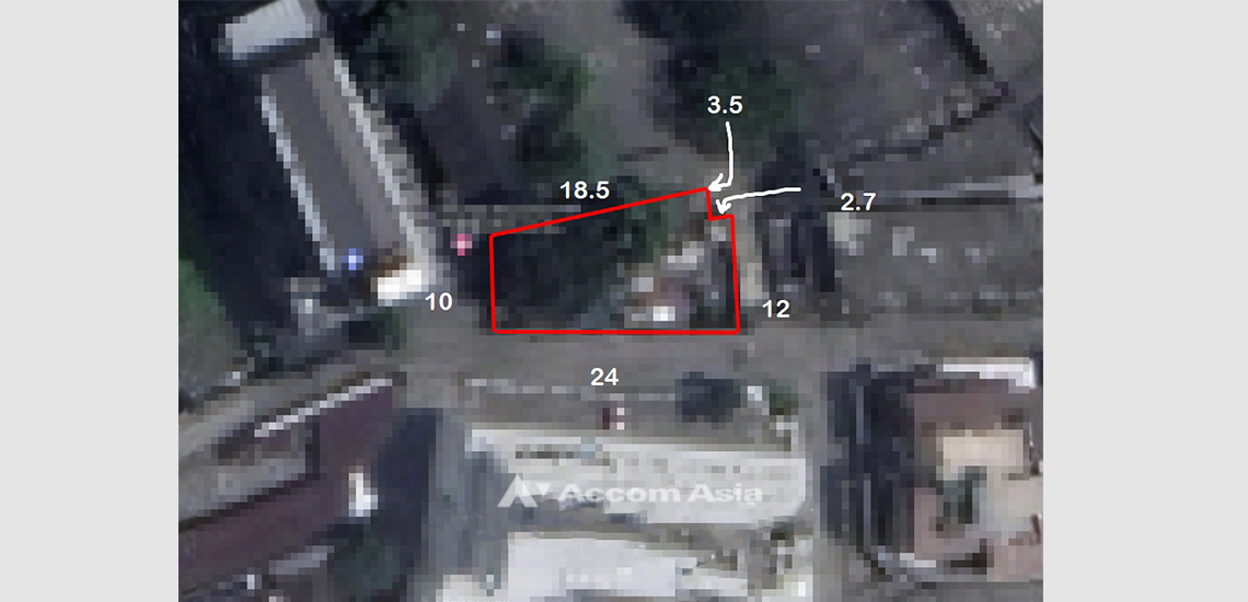  1  Land For Sale in Phaholyothin ,Bangkok BTS Ari AA31839