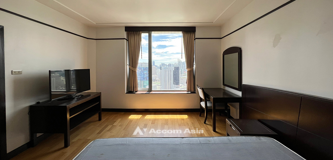11  3 br Condominium For Sale in Ploenchit ,Bangkok BTS Ploenchit at All Seasons Mansion AA31852