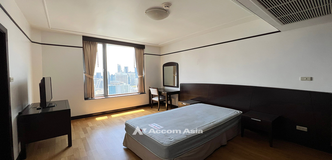 10  3 br Condominium For Sale in Ploenchit ,Bangkok BTS Ploenchit at All Seasons Mansion AA31852