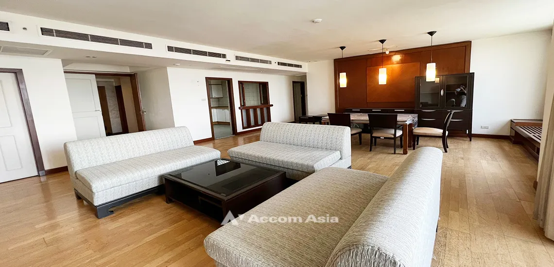 unitPet friendly |  3 Bedrooms  Condominium For Sale in Ploenchit, Bangkok  near BTS Ploenchit (AA31854)