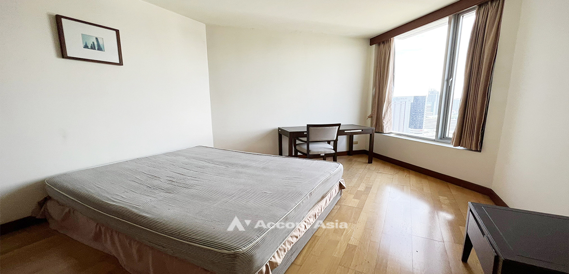 14  3 br Condominium For Sale in Ploenchit ,Bangkok BTS Ploenchit at All Seasons Mansion AA31854