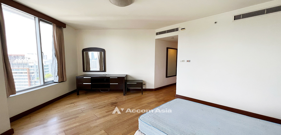 20  3 br Condominium For Sale in Ploenchit ,Bangkok BTS Ploenchit at All Seasons Mansion AA31854