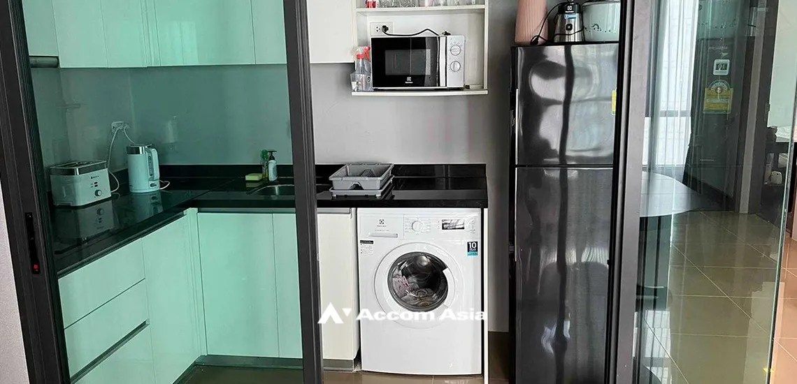 unit 2 Bedrooms  Condominium For Rent in Sukhumvit, Bangkok  near BTS Asok - MRT Sukhumvit (AA31906)