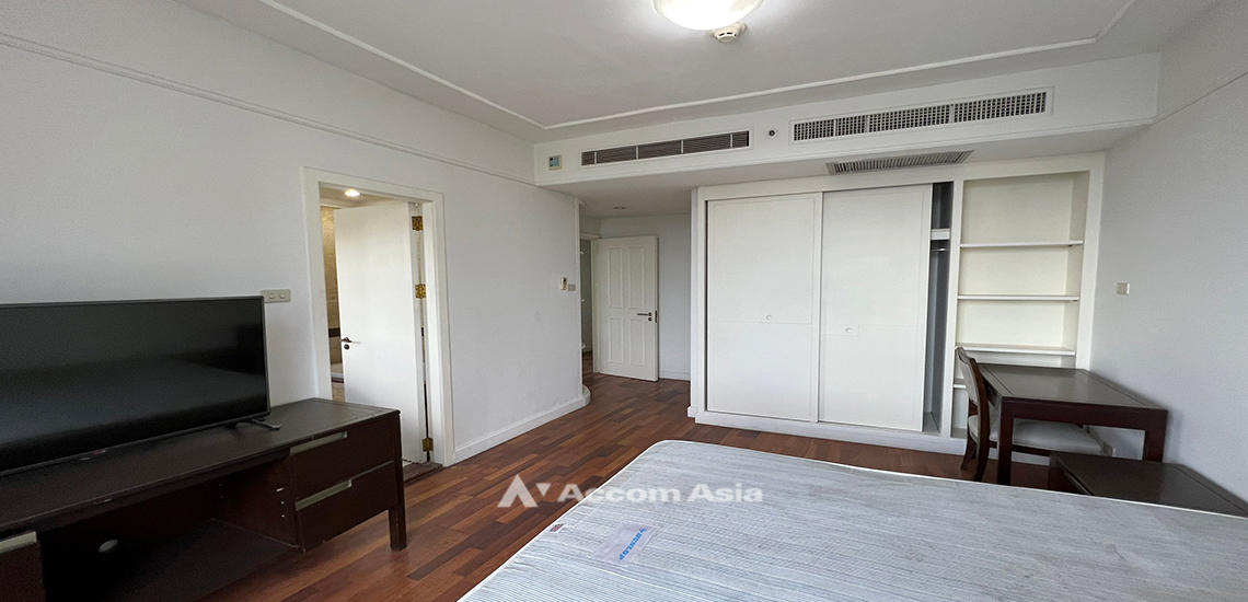 15  3 br Condominium For Sale in Ploenchit ,Bangkok BTS Ploenchit at All Seasons Mansion AA31907