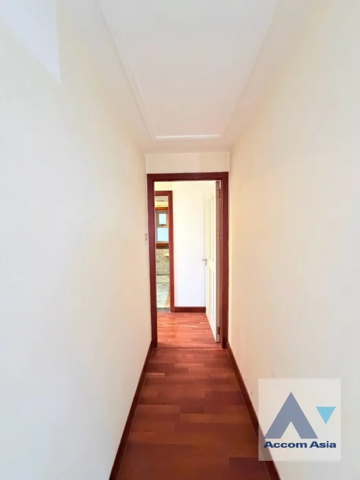 9  3 br Condominium For Sale in Ploenchit ,Bangkok BTS Ploenchit at All Seasons Mansion AA31909