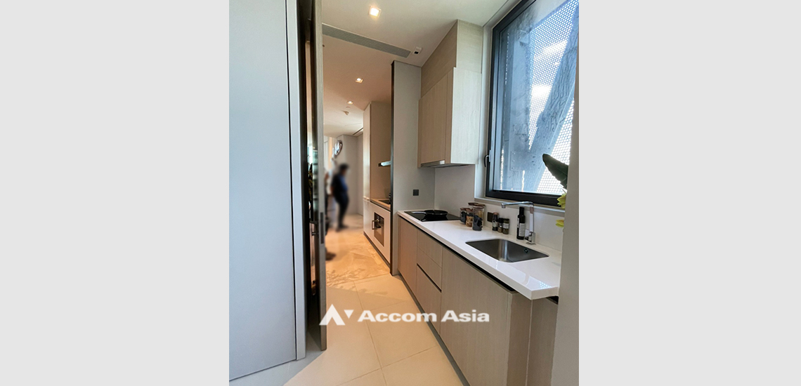 11  2 br Condominium For Sale in Charoen Nakhon ,Bangkok BTS Krung Thon Buri at Banyan Tree Residences Riverside AA31920
