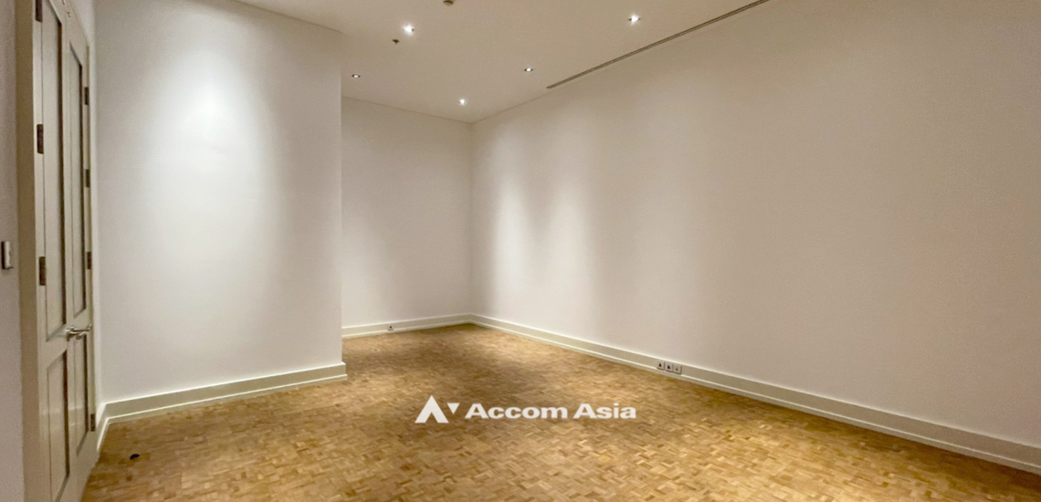 23  3 br Condominium For Sale in Silom ,Bangkok BTS Chong Nonsi at The Ritz Carlton Residences AA31939