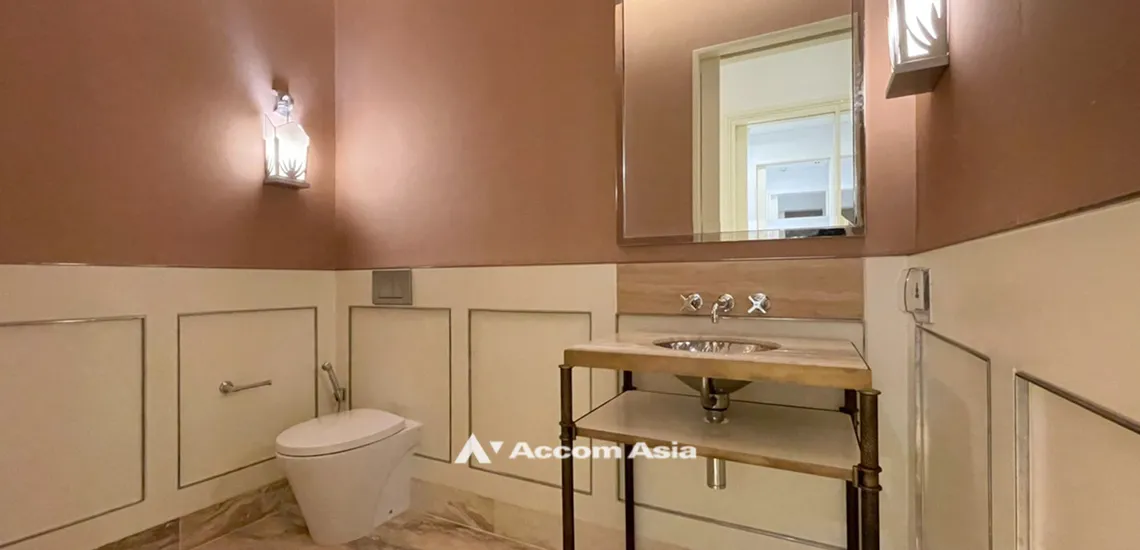 33  3 br Condominium For Sale in Silom ,Bangkok BTS Chong Nonsi at The Ritz Carlton Residences AA31939