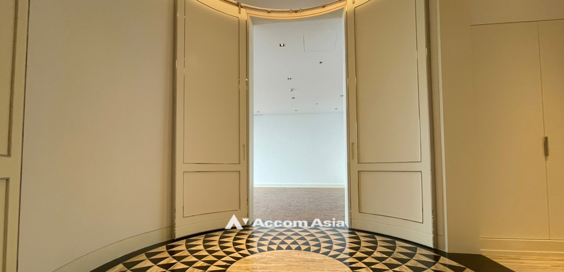 35  3 br Condominium For Sale in Silom ,Bangkok BTS Chong Nonsi at The Ritz Carlton Residences AA31939