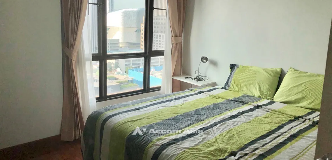 unitBaan Na Varang Condominium