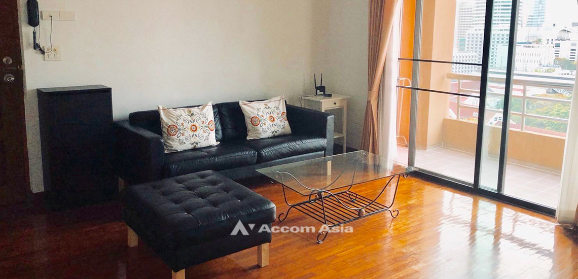  2  1 br Condominium For Rent in Ploenchit ,Bangkok BTS Chitlom at Baan Na Varang AA31950