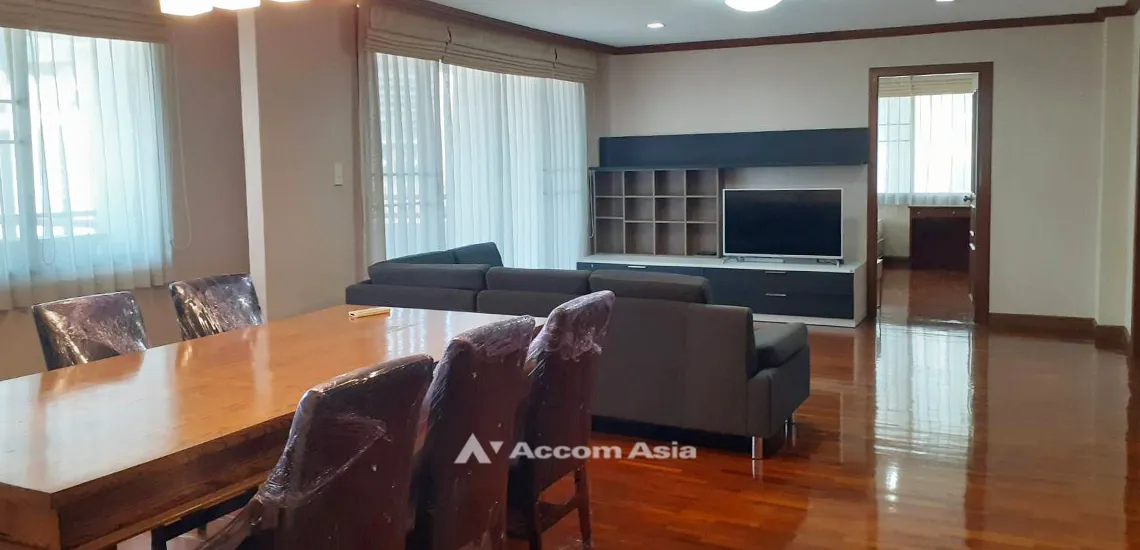  Acadamia Grand Tower Condominium  3 Bedroom for Rent BTS Phrom Phong in Sukhumvit Bangkok
