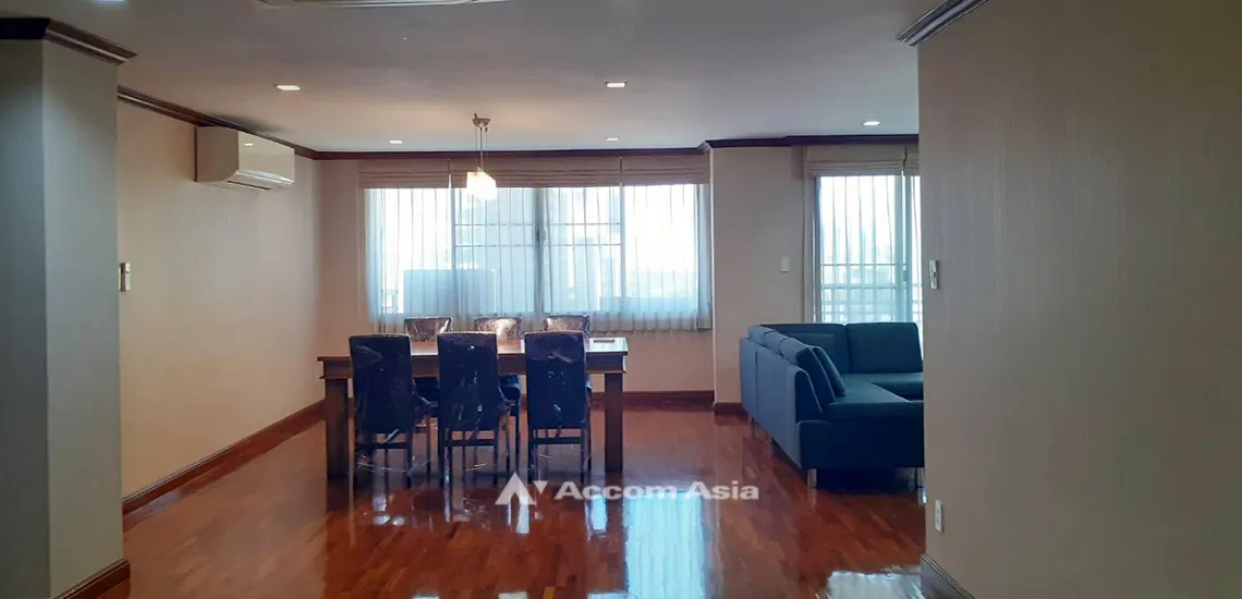 unit 3 Bedrooms  Condominium For Rent in Sukhumvit, Bangkok  near BTS Phrom Phong (AA32026)